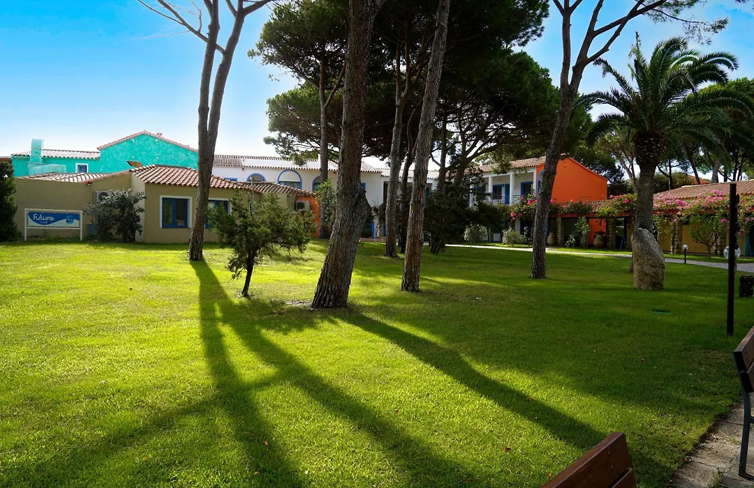 Colostrai Hotel Club-1