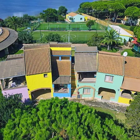 Colostrai Hotel Club-2